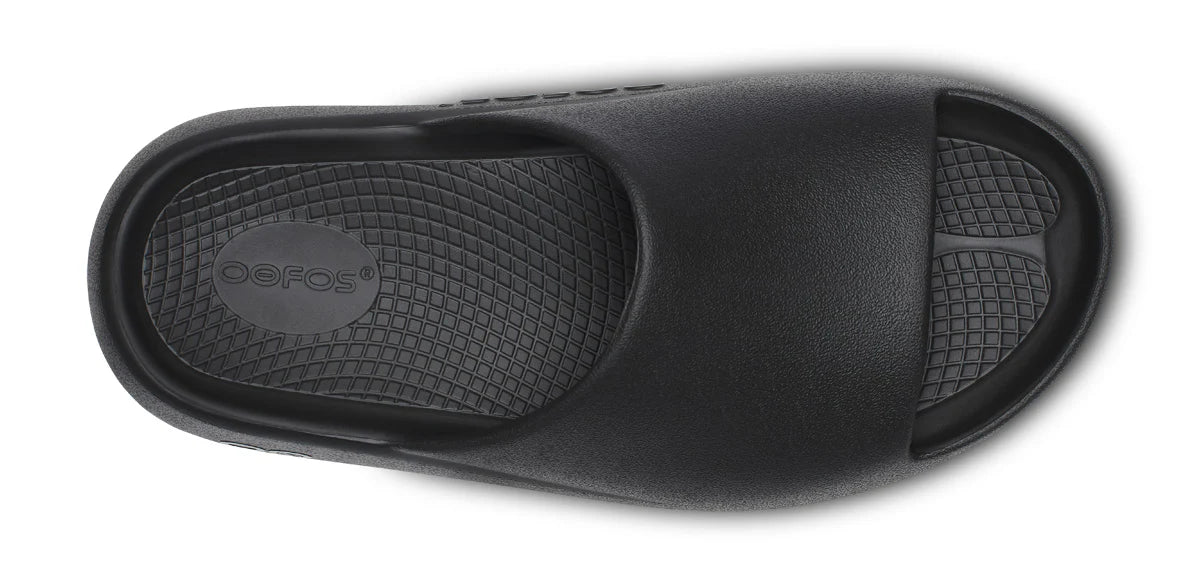 Oofos Sandals Men’s OOahh PLUS Slide Sandal – Black