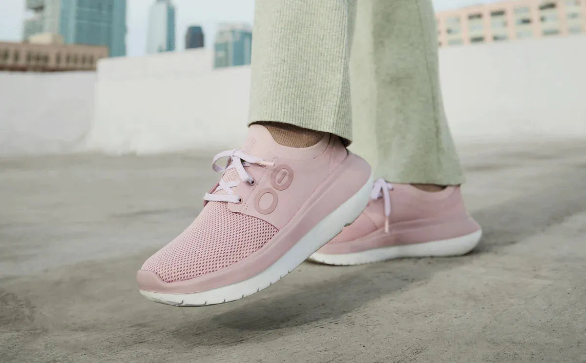 Women’s OOmy Stride – Stardust