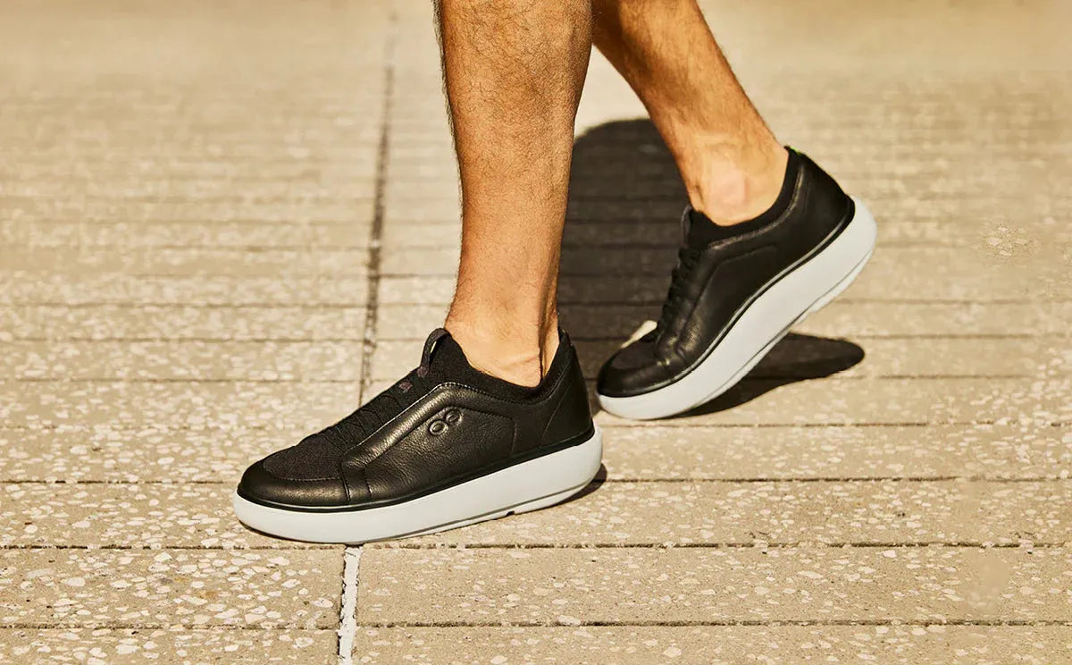 Oofos Sandals Men’s Club+ Black