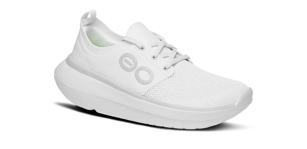 Women’s OOmy Stride – White