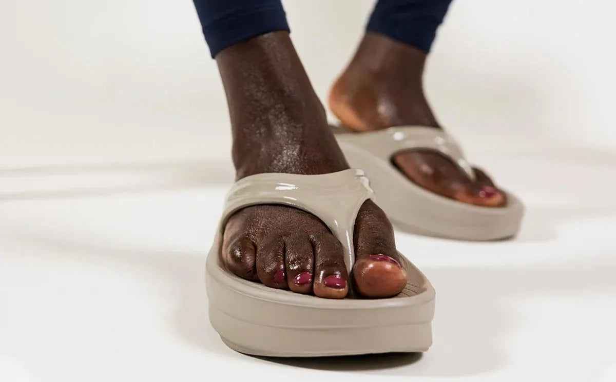 Women’s OOmega OOlala Sandal – Nomad